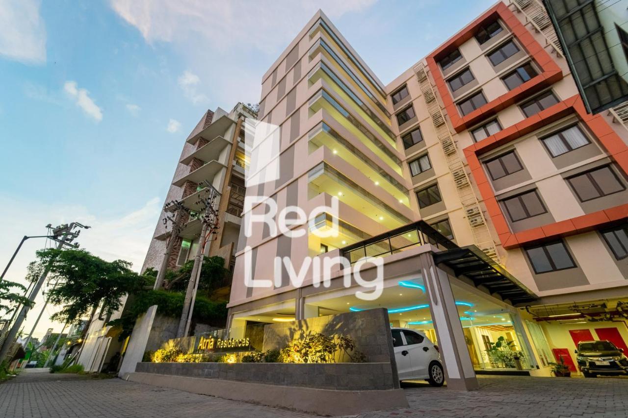 Redliving Apartemen Premium Exclusive Seturan Yogyakarta Exterior photo